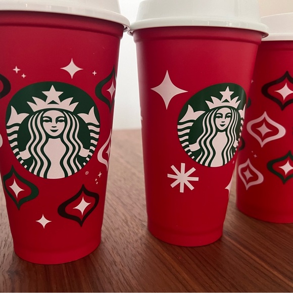 Starbucks Red Cup 2023 Green Sparkle Cup Red Cup Day 2022 Lot Of 5 Starbucks Cup - Picture 2 of 5